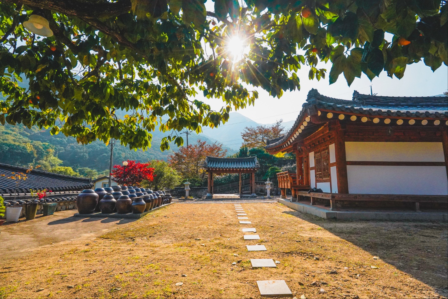 간월산 전경이 한눈에 보이는 